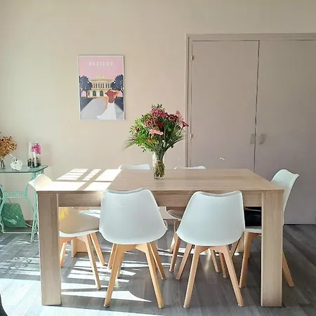 Le Ces-spacieuse Maison - Wifi Jardin - Parking Gratuit - 15min Des Plages Beziers