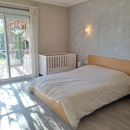 Vakantiehuis Le Ces-spacieuse Maison - Wifi Jardin - Parking Gratuit - 15min Des Plages