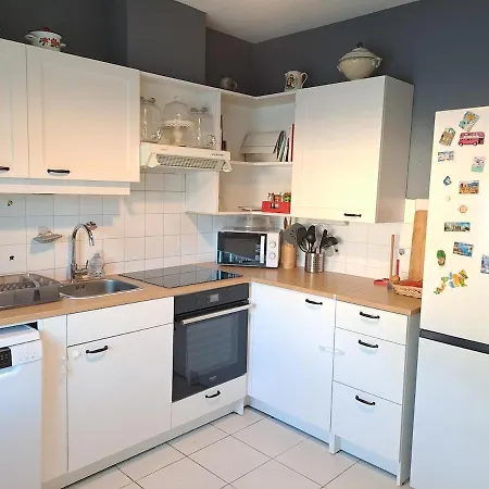 Le Ces-spacieuse Maison - Wifi Jardin - Parking Gratuit - 15min Des Plages Vakantiehuis