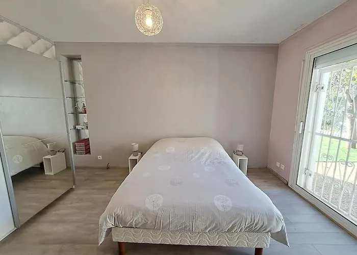 Le Ces-spacieuse Maison - Wifi Jardin - Parking Gratuit - 15min Des Plages *